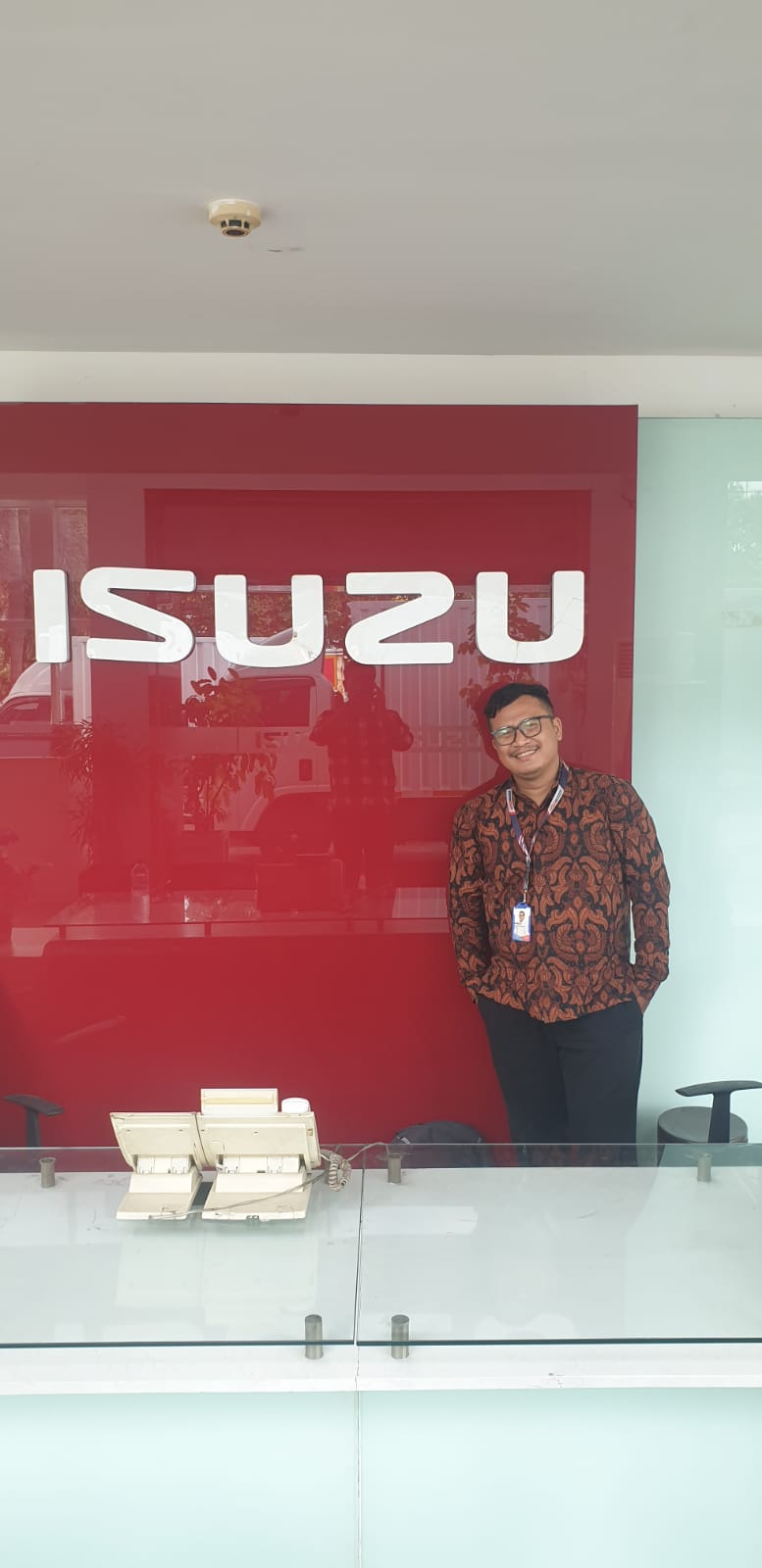 Delivery Isuzu